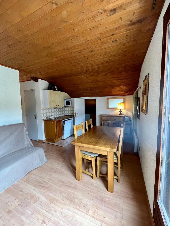 RISOUL - Les Airelles - 6 à 8 couchages - Rue principale/ commerçante Esterno foto